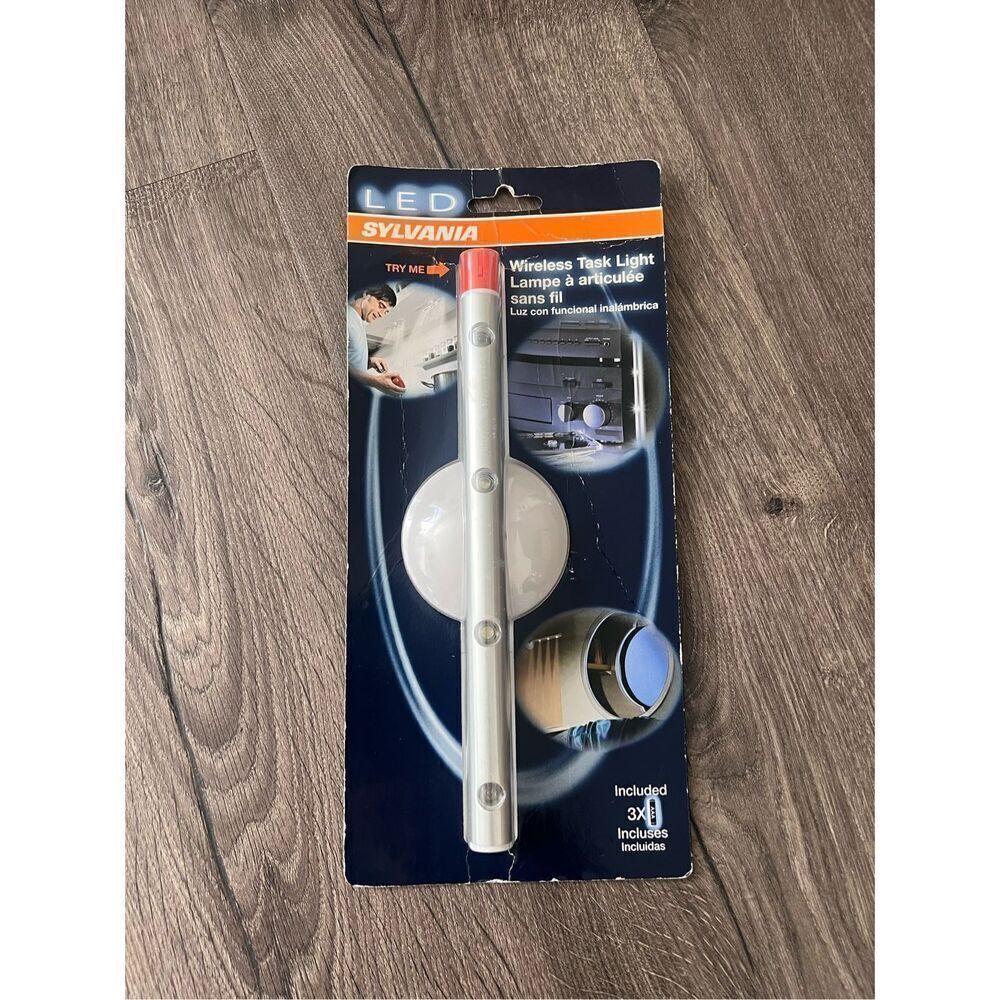 SYLVANIA Gray/Silver LED 7-in Battery Under Cabinet Light